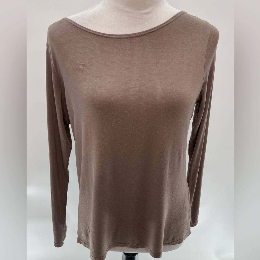 Boohoo Carmel Long Sleeve Open Back Shirt Sz 8